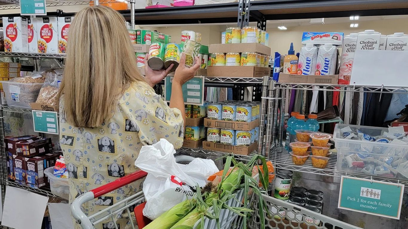 A patron at the Jamieson Community Center Food Pantry